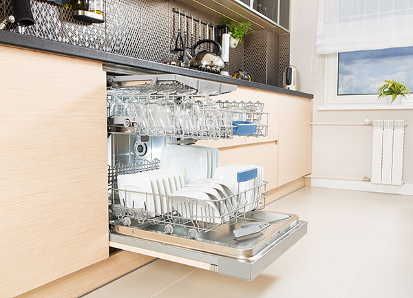 Instalar un lavavajillas integrable, una opción decorativa para tu cocina -  Euronics